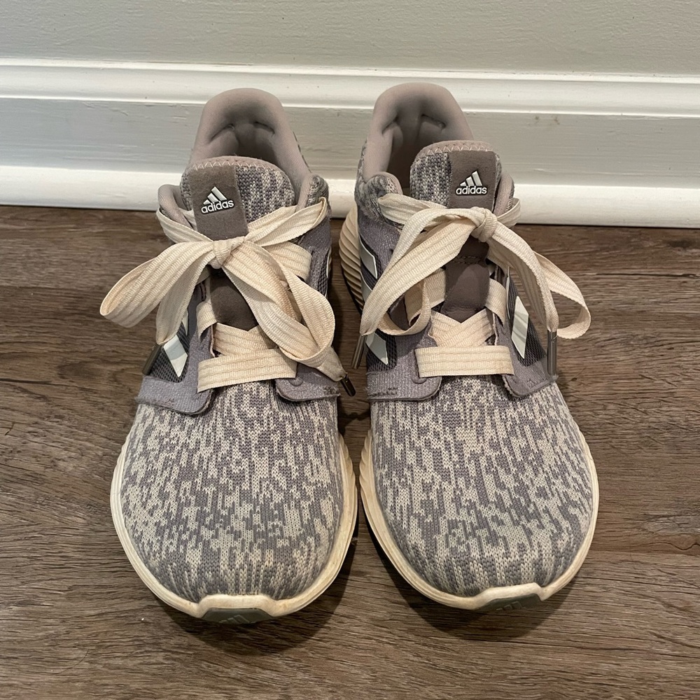 Adidas Tennis Shoes